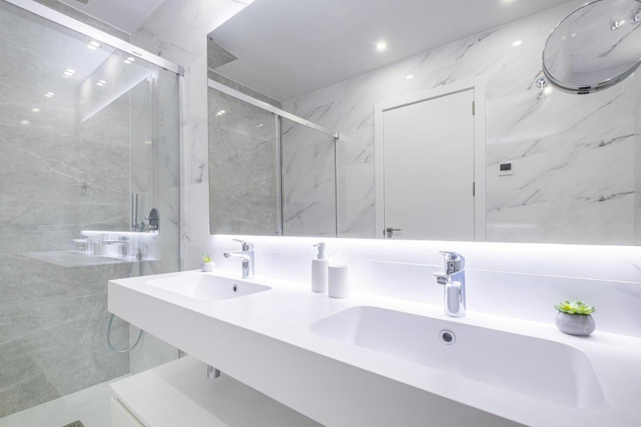 Sunset Cliffs Deluxe Apartment 1054 Poniente Beach Benidorm Kültér fotó